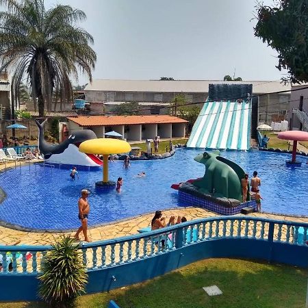 Pousada Clube Santa Cruz Санта-Круз-ди-Минас Экстерьер фото