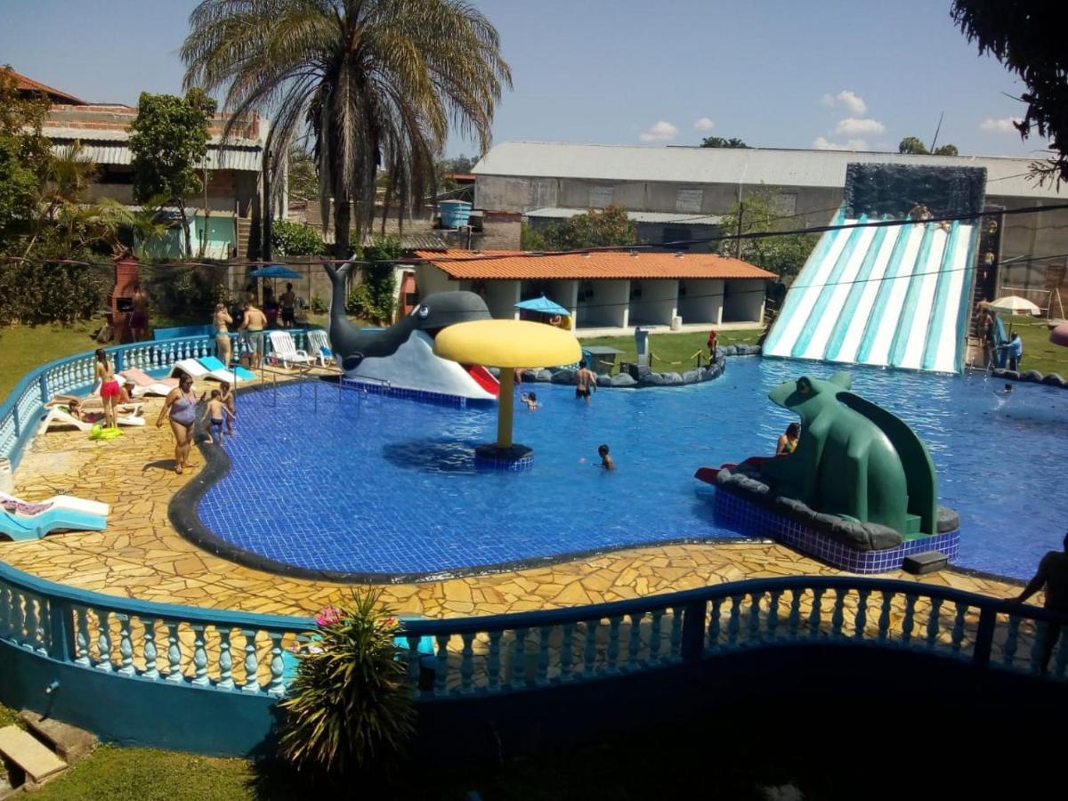 Pousada Clube Santa Cruz Санта-Круз-ди-Минас Экстерьер фото