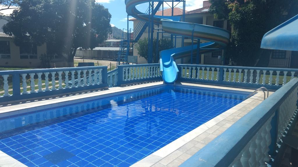 Pousada Clube Santa Cruz Санта-Круз-ди-Минас Экстерьер фото